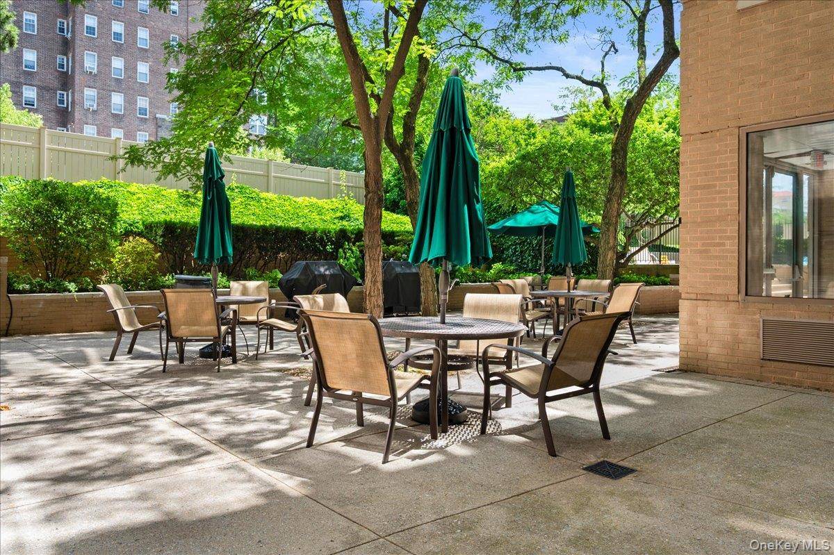 35 N Chatsworth AVE #6E, Larchmont, NY 10538