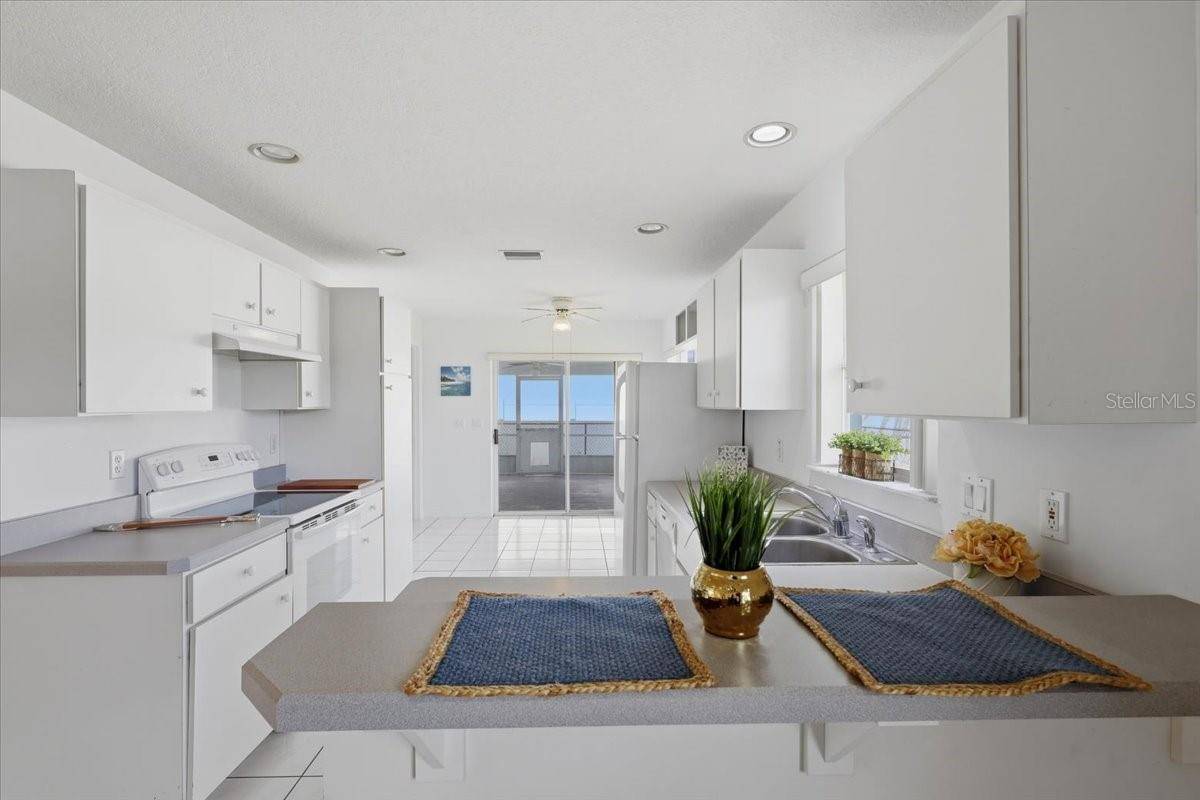 7 FIFER LN, Palm Coast, FL 32137