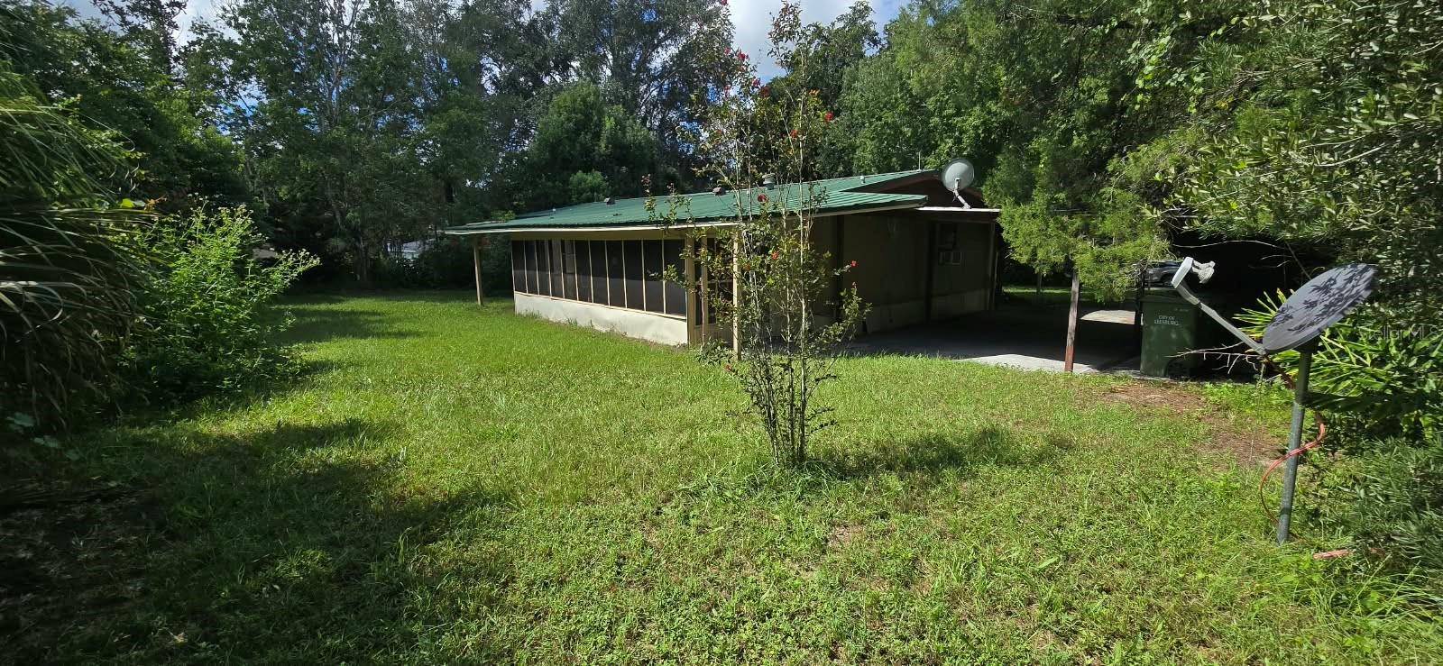 449 HITCHCOCK ST, Lady Lake, FL 32159
