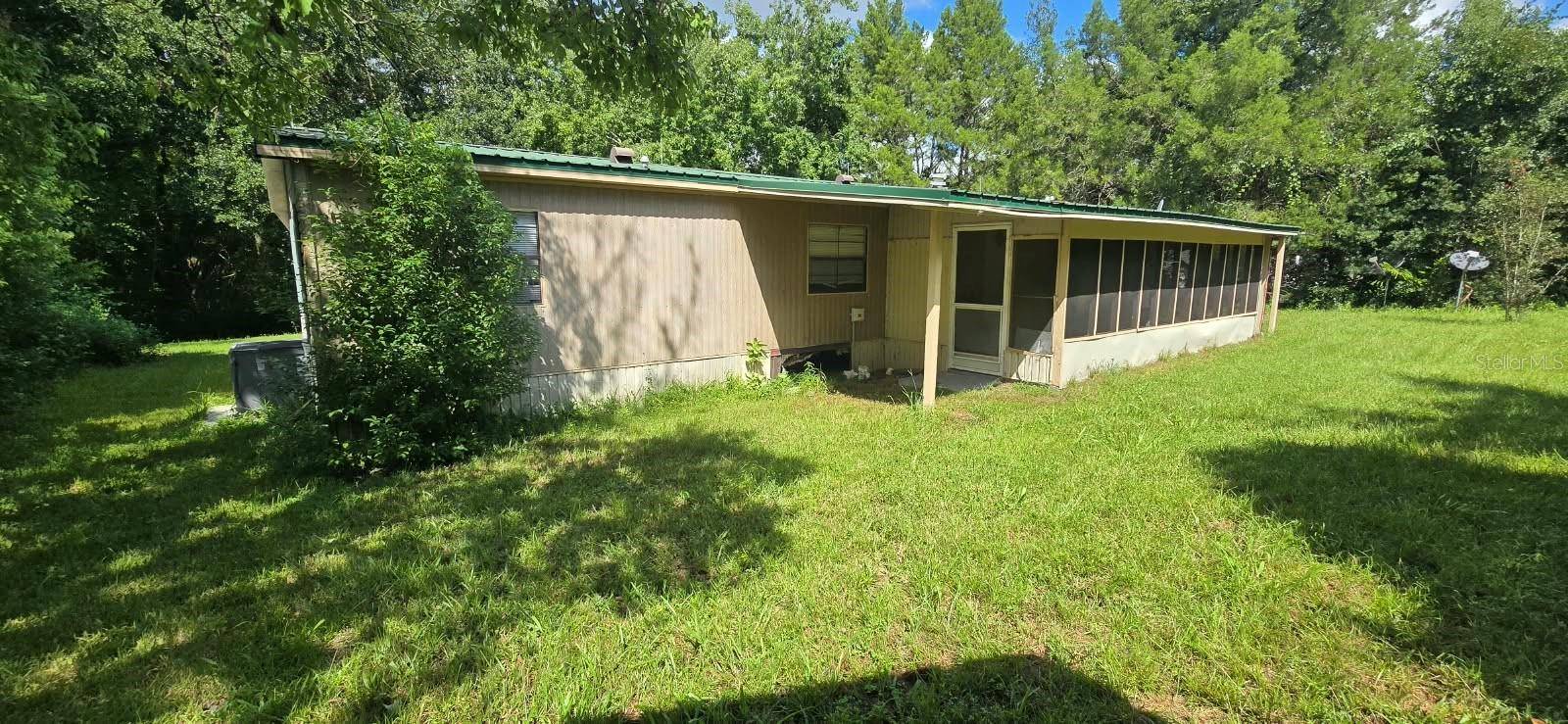 449 HITCHCOCK ST, Lady Lake, FL 32159