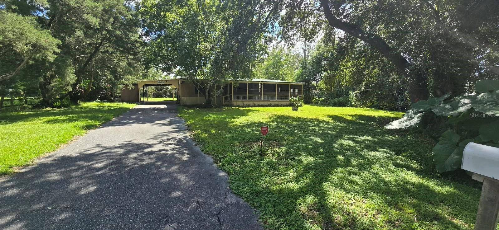 449 HITCHCOCK ST, Lady Lake, FL 32159