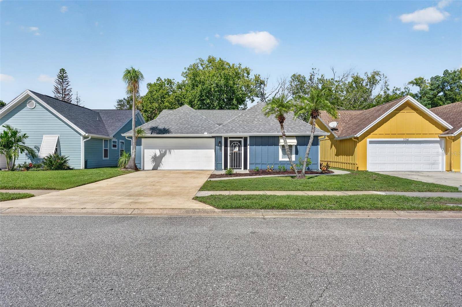 736 PINE SHORES CIR, New Smyrna Beach, FL 32168
