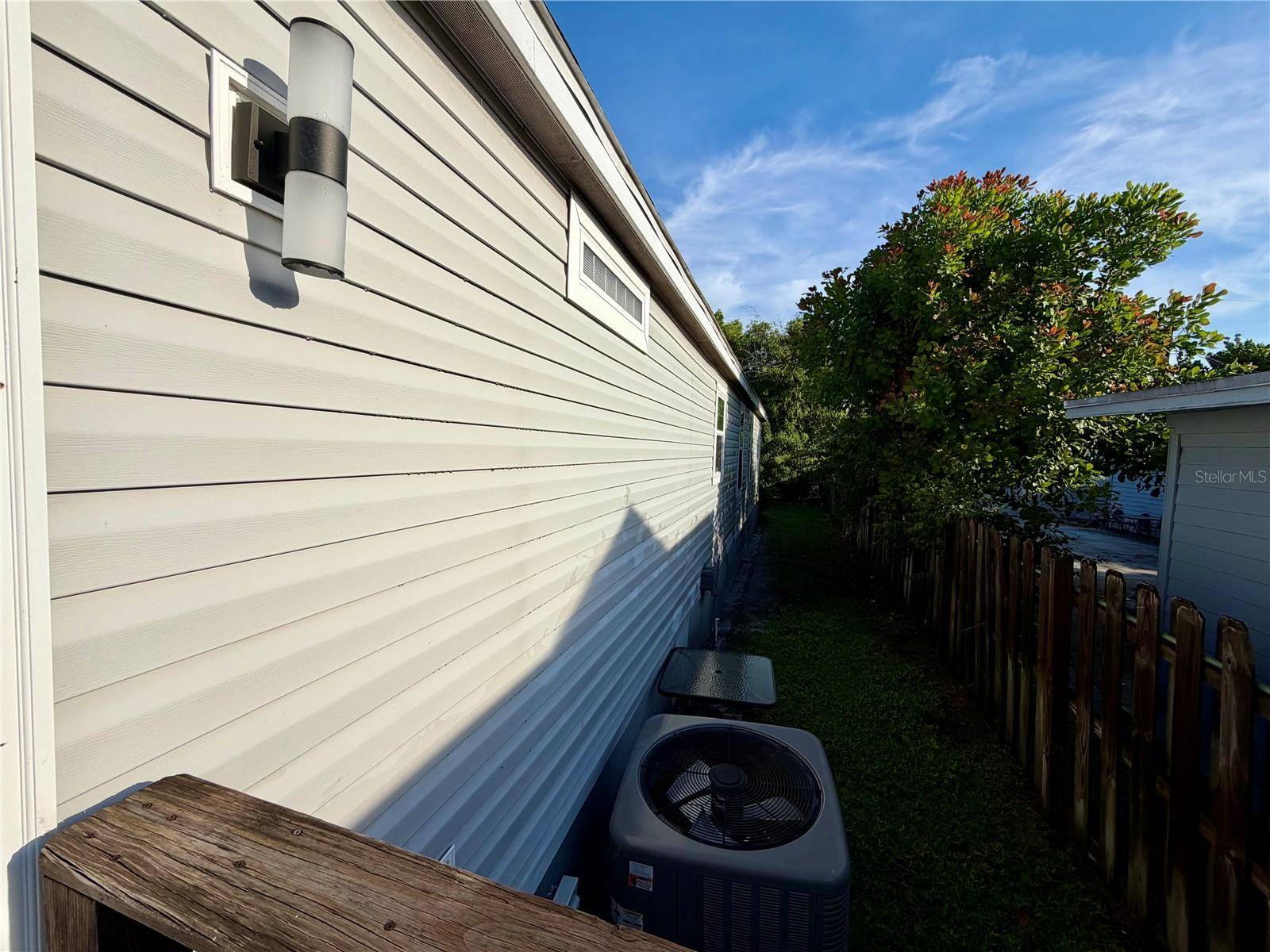 755 RIDGEWOOD RD, West Palm Beach, FL 33405