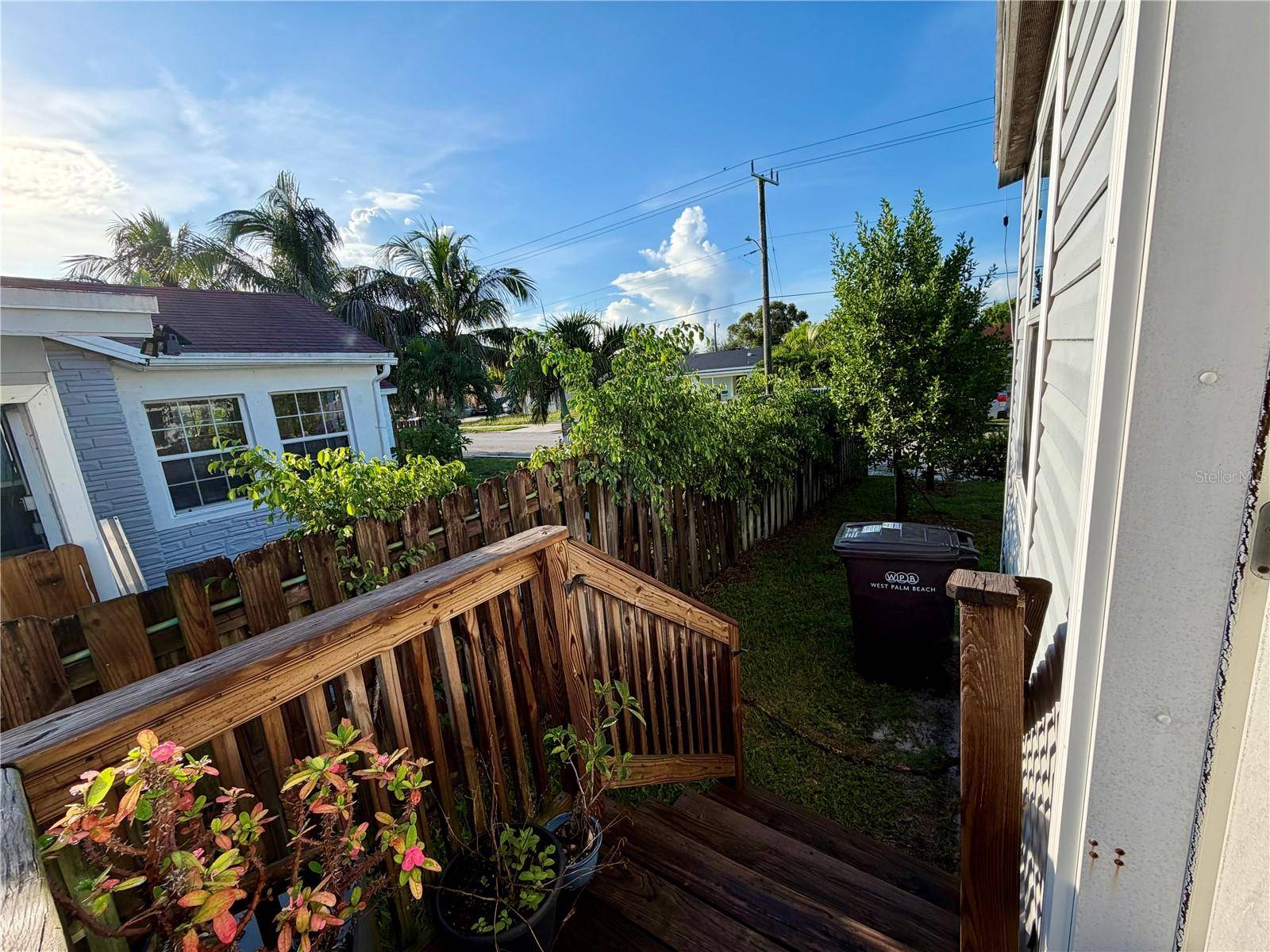 755 RIDGEWOOD RD, West Palm Beach, FL 33405