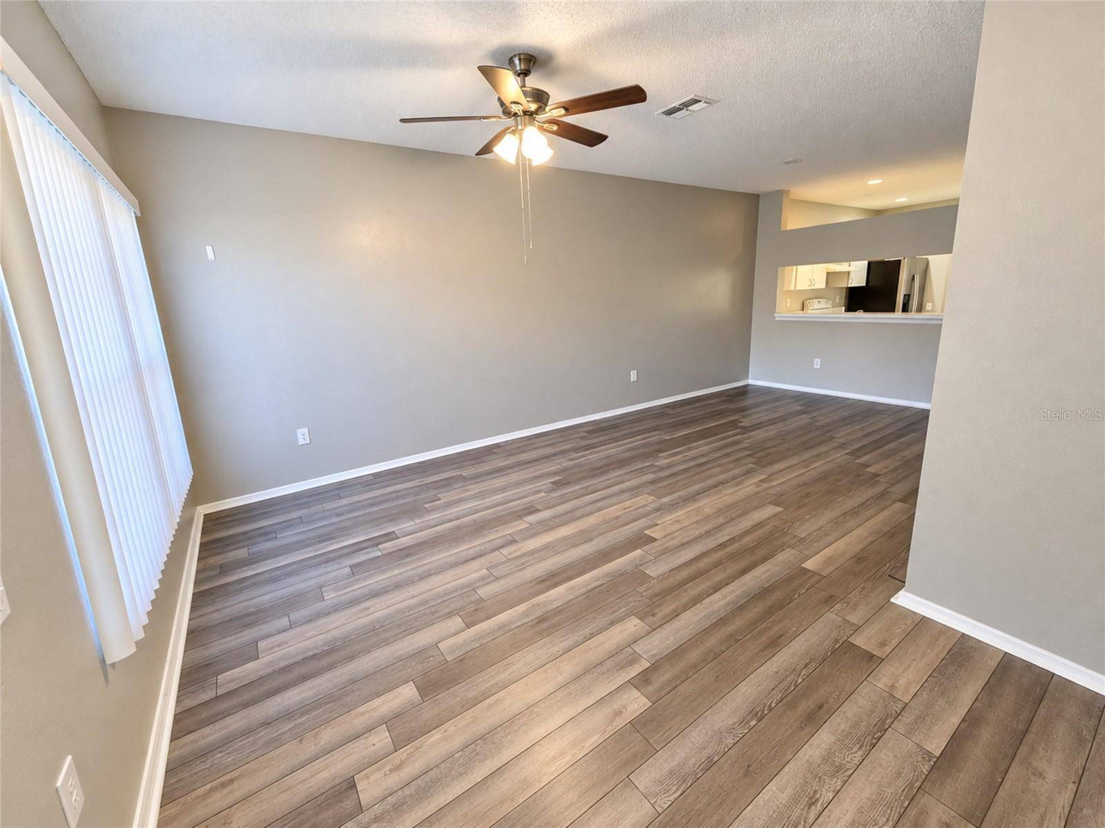 30021 PLAYA DEL REY LN, Wesley Chapel, FL 33543