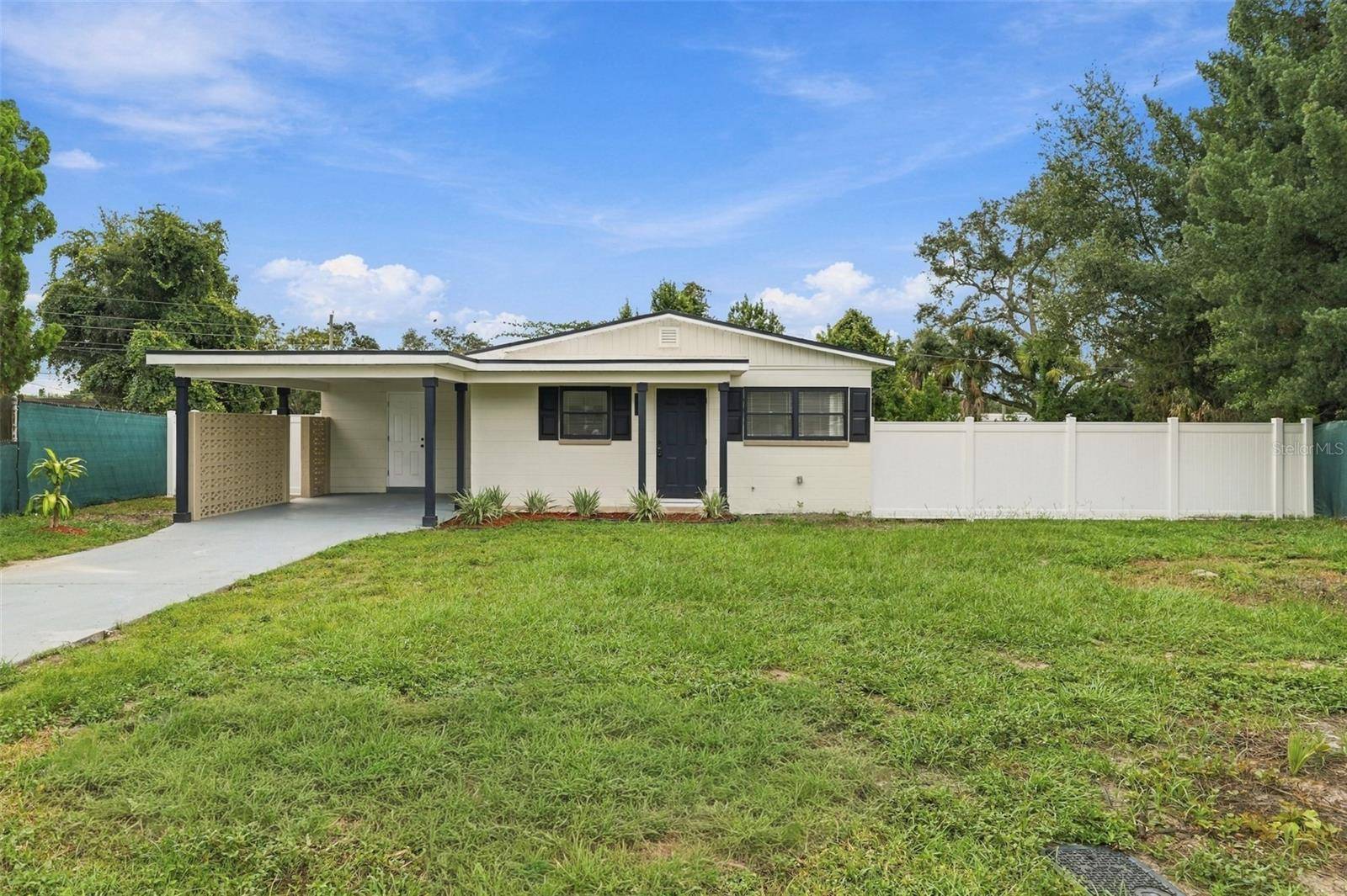 4415 BOOKER T DR, Tampa, FL 33610