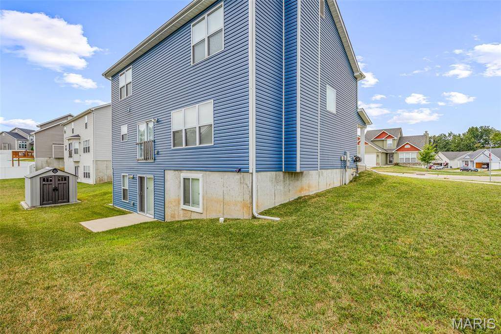 500 Arctic Wolf DR, Imperial, MO 63052