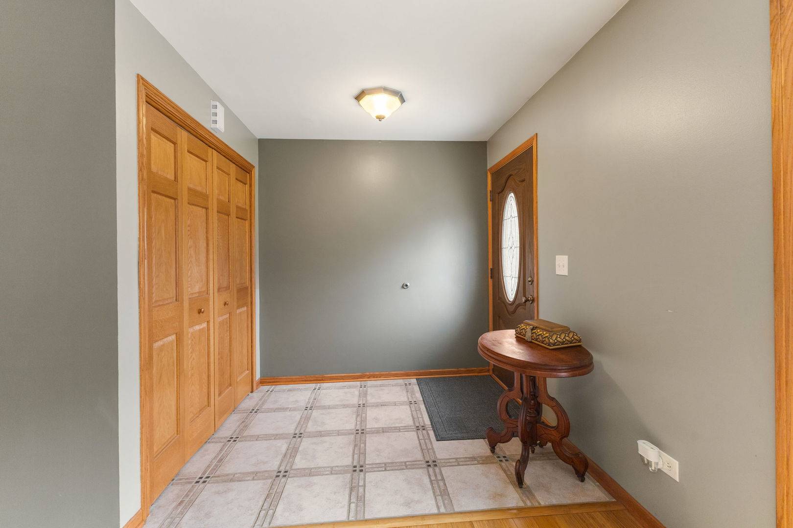 500 Illinois RD, Frankfort, IL 60423