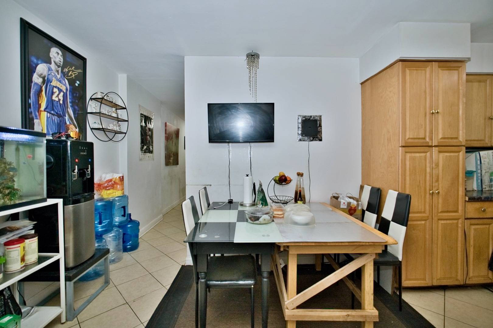 2643 W Farragut AVE #1W, Chicago, IL 60625