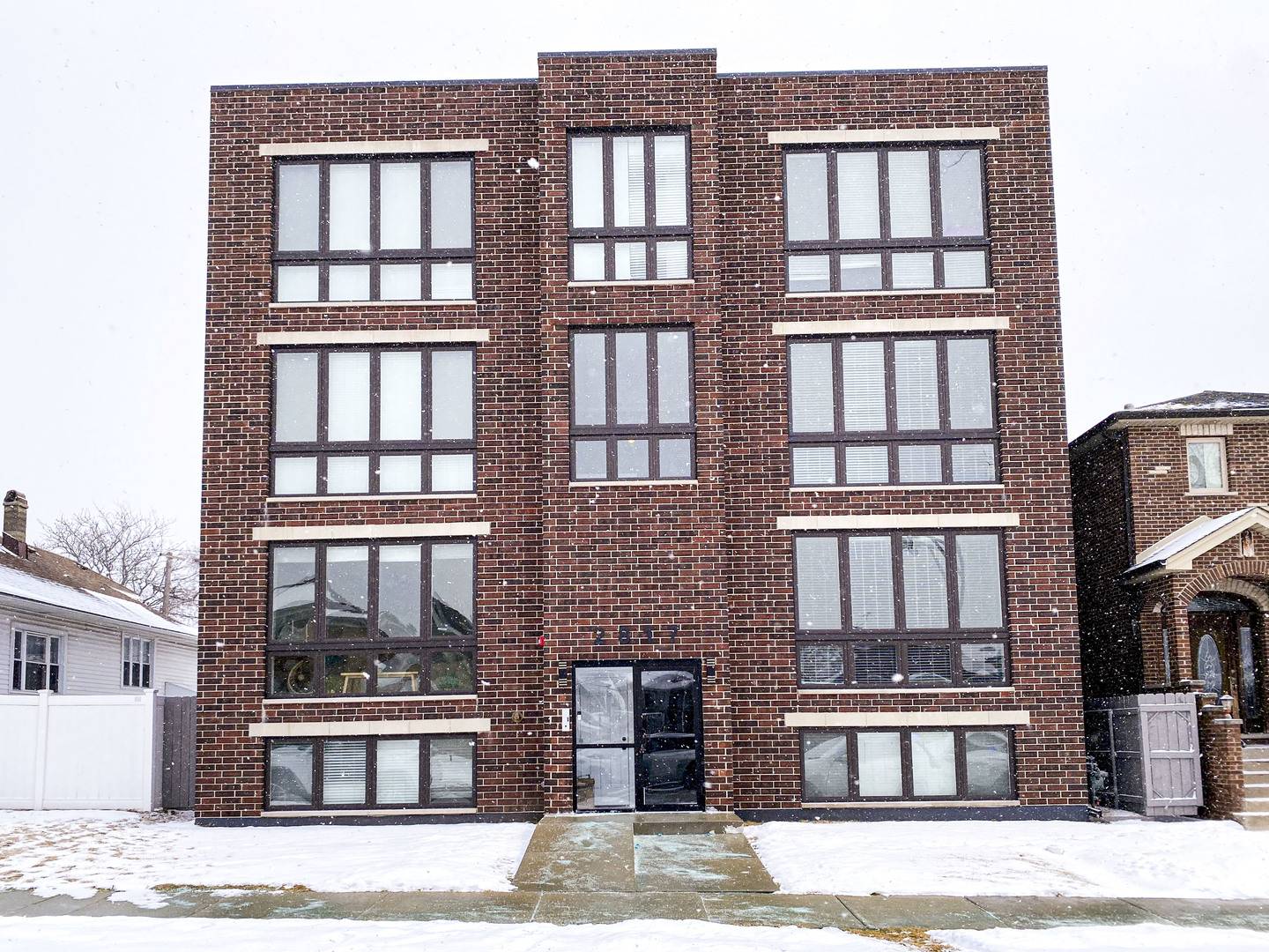 2817 N 75th AVE #1S, Elmwood Park, IL 60707