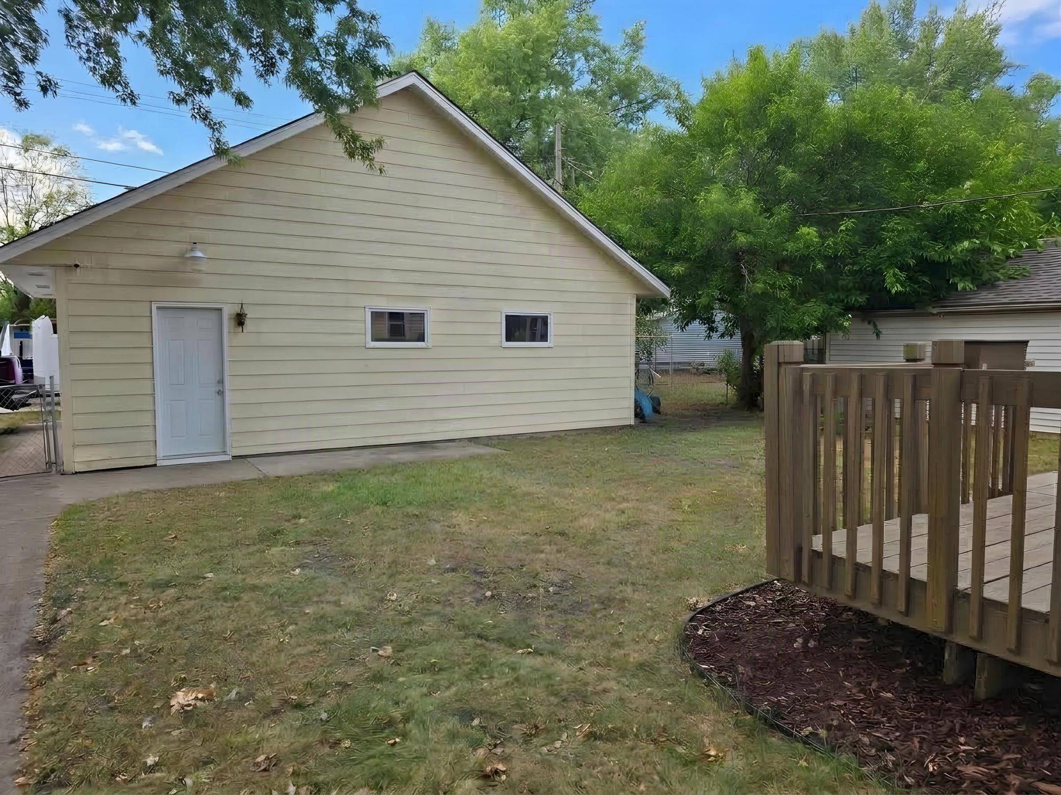 5401 Dupont AVE N, Brooklyn Center, MN 55430