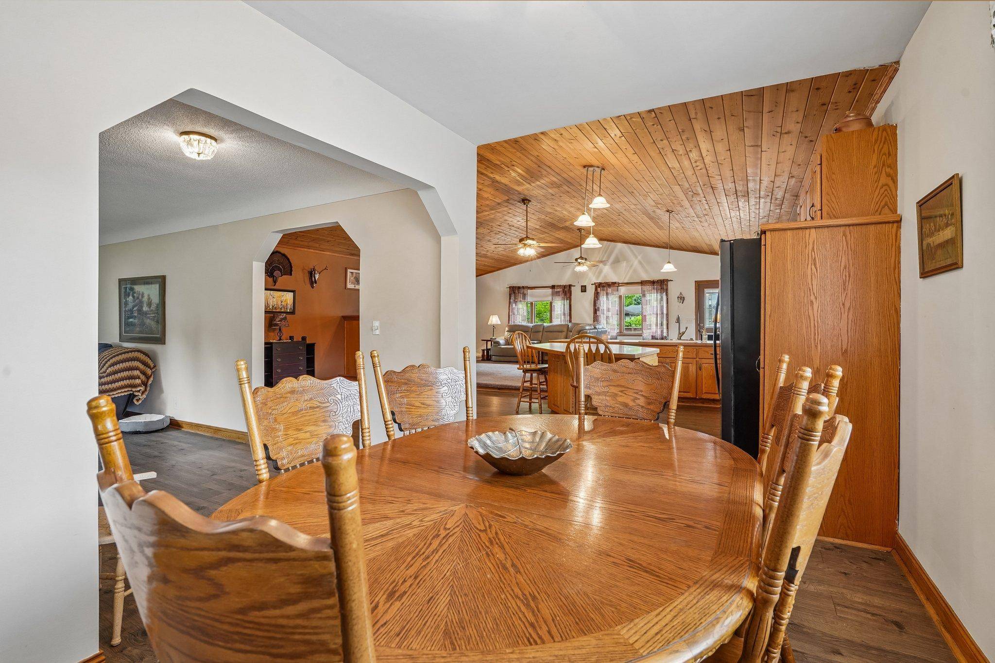 2908 Roosevelt ST NE, Saint Anthony, MN 55418