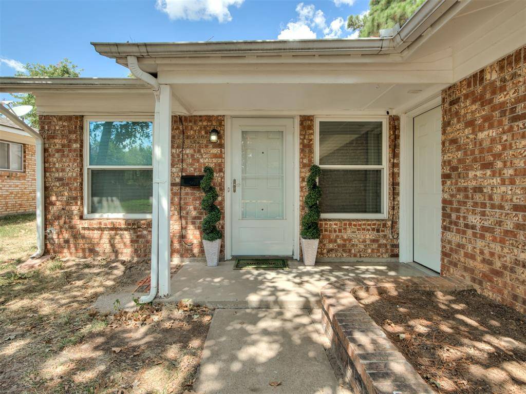 7245 NW 21st ST, Bethany, OK 73008