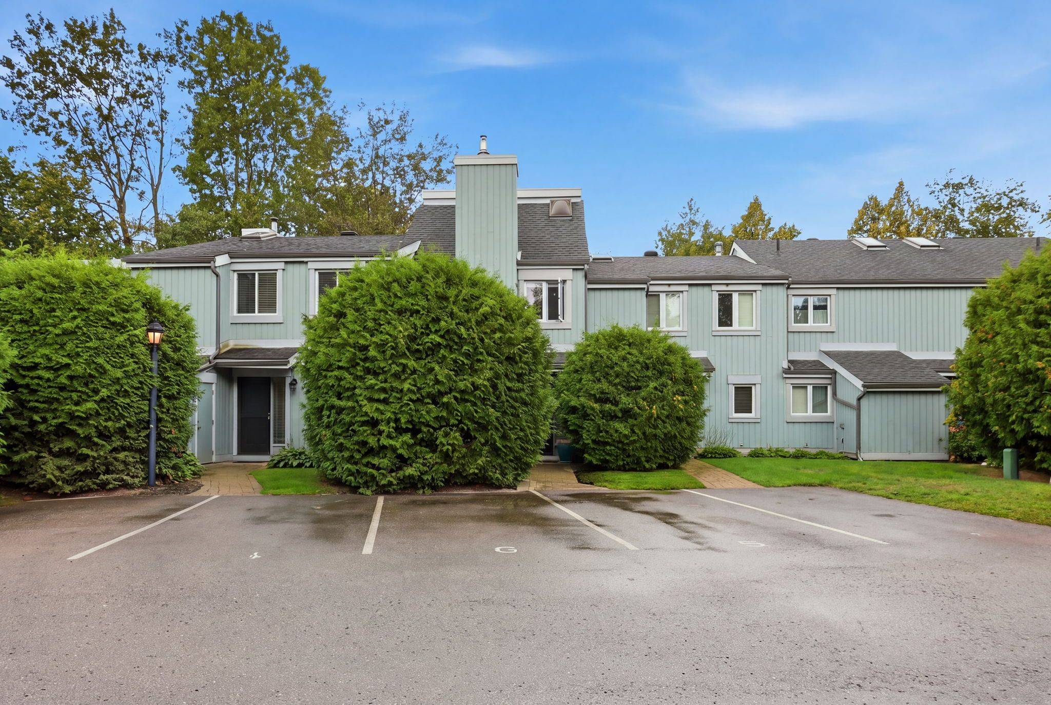 100 Fairway CRES #3, Collingwood, ON L9Y 5B4