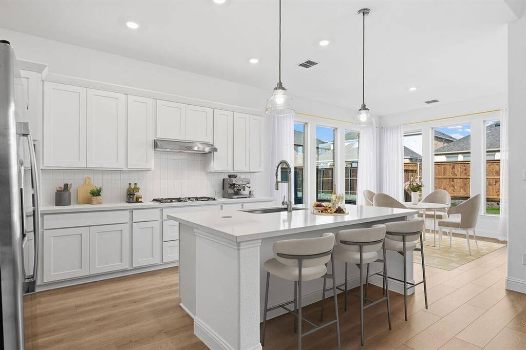 1600 Chestnut Gardens, Northlake, TX 76226
