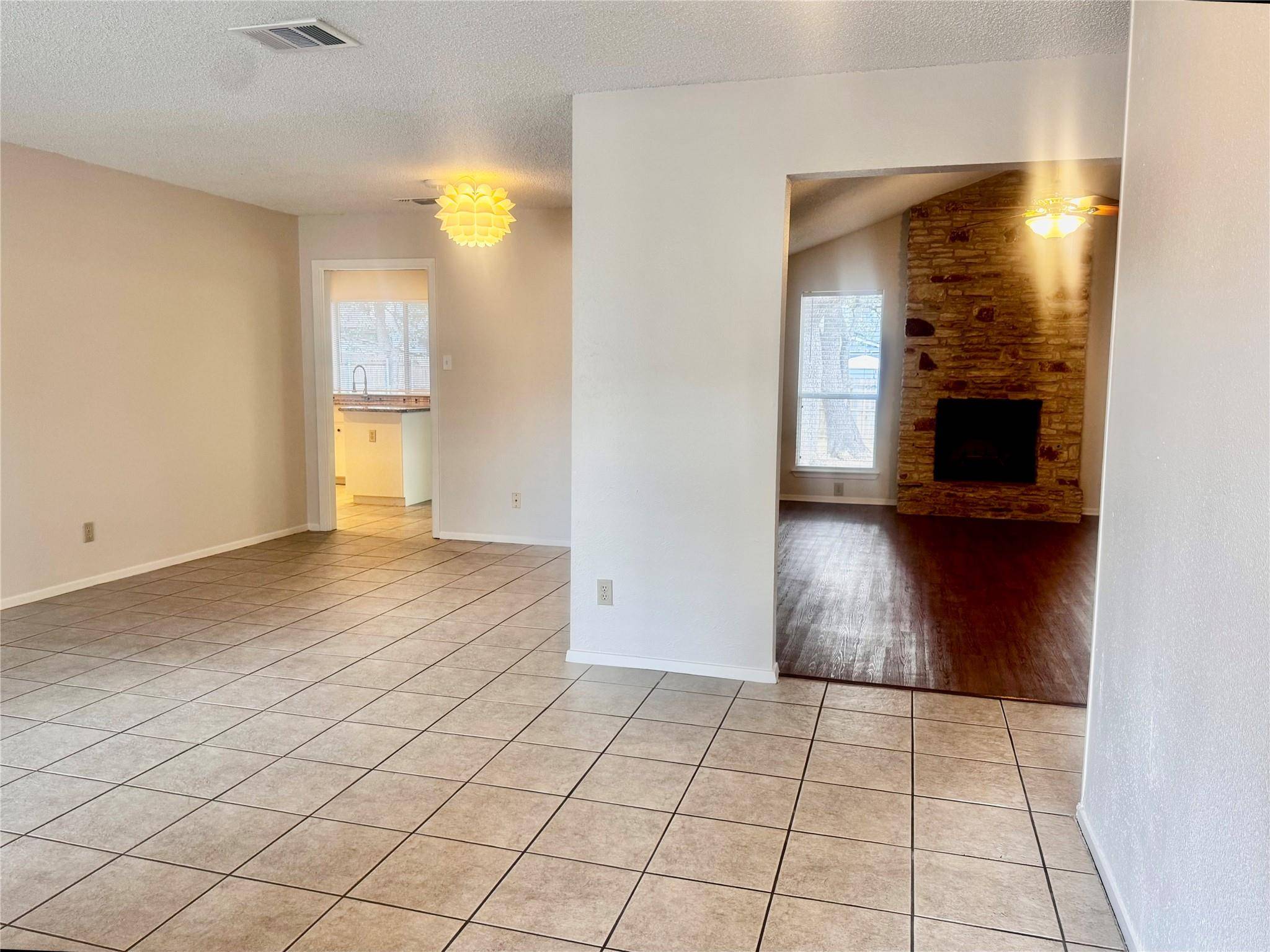 12001 Ladrido LN, Austin, TX 78727