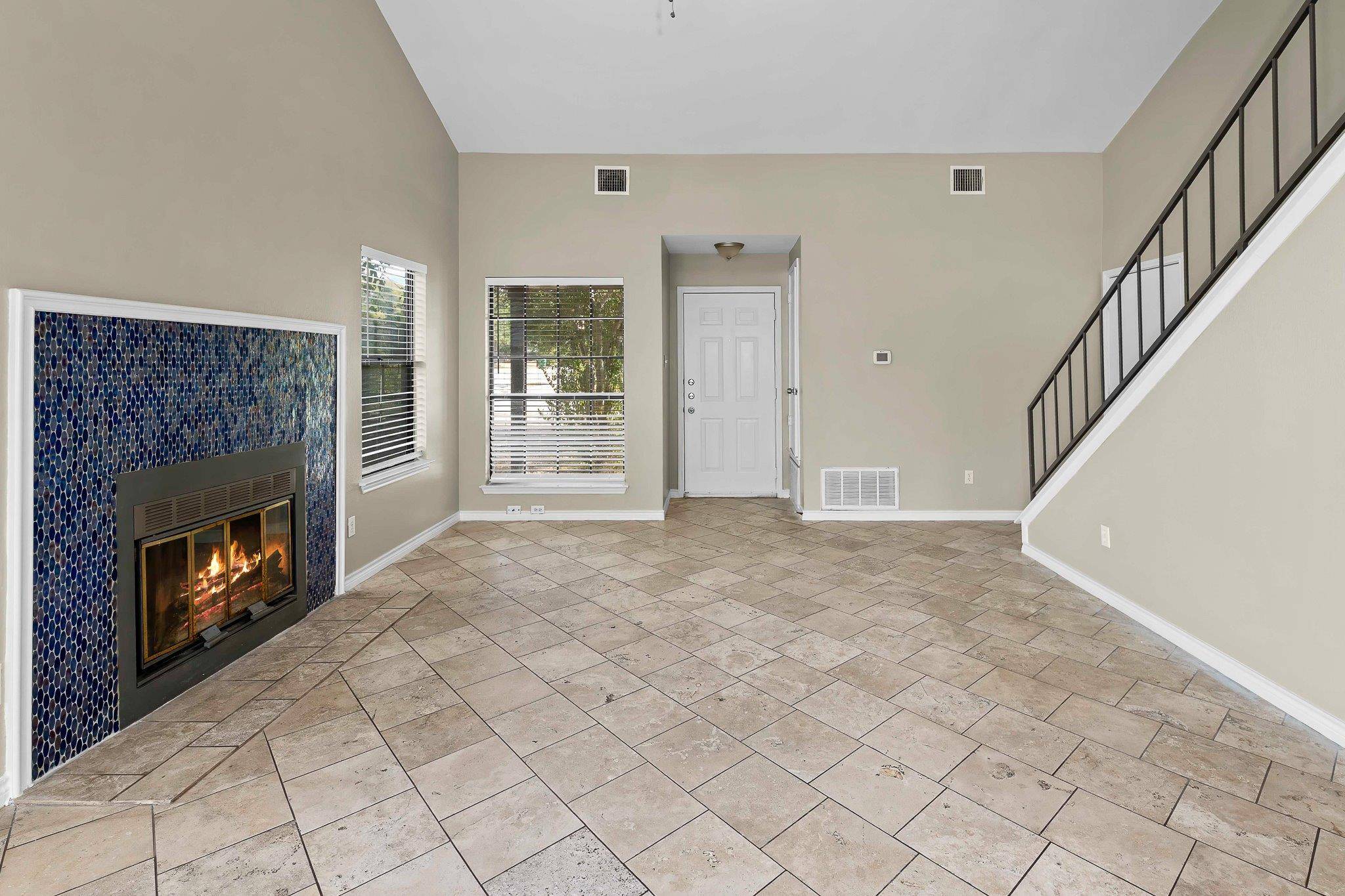 2304 Klattenhoff DR, Austin, TX 78728