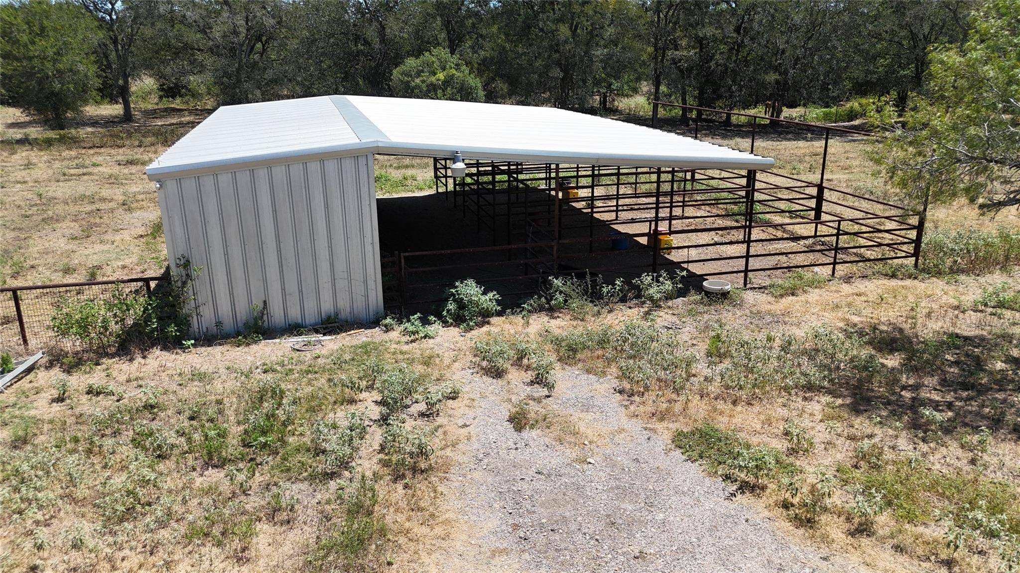 4629 Fm-2984, Luling, TX 78648
