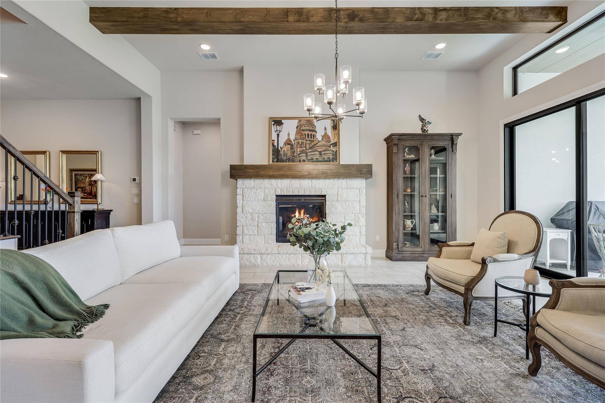 509 Crosswater LN, Dripping Springs, TX 78620