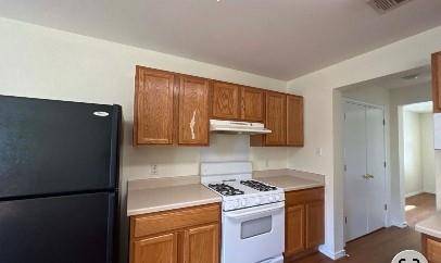 940 Goldenrod ST, Kyle, TX 78640