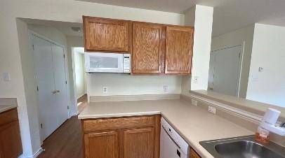 940 Goldenrod ST, Kyle, TX 78640