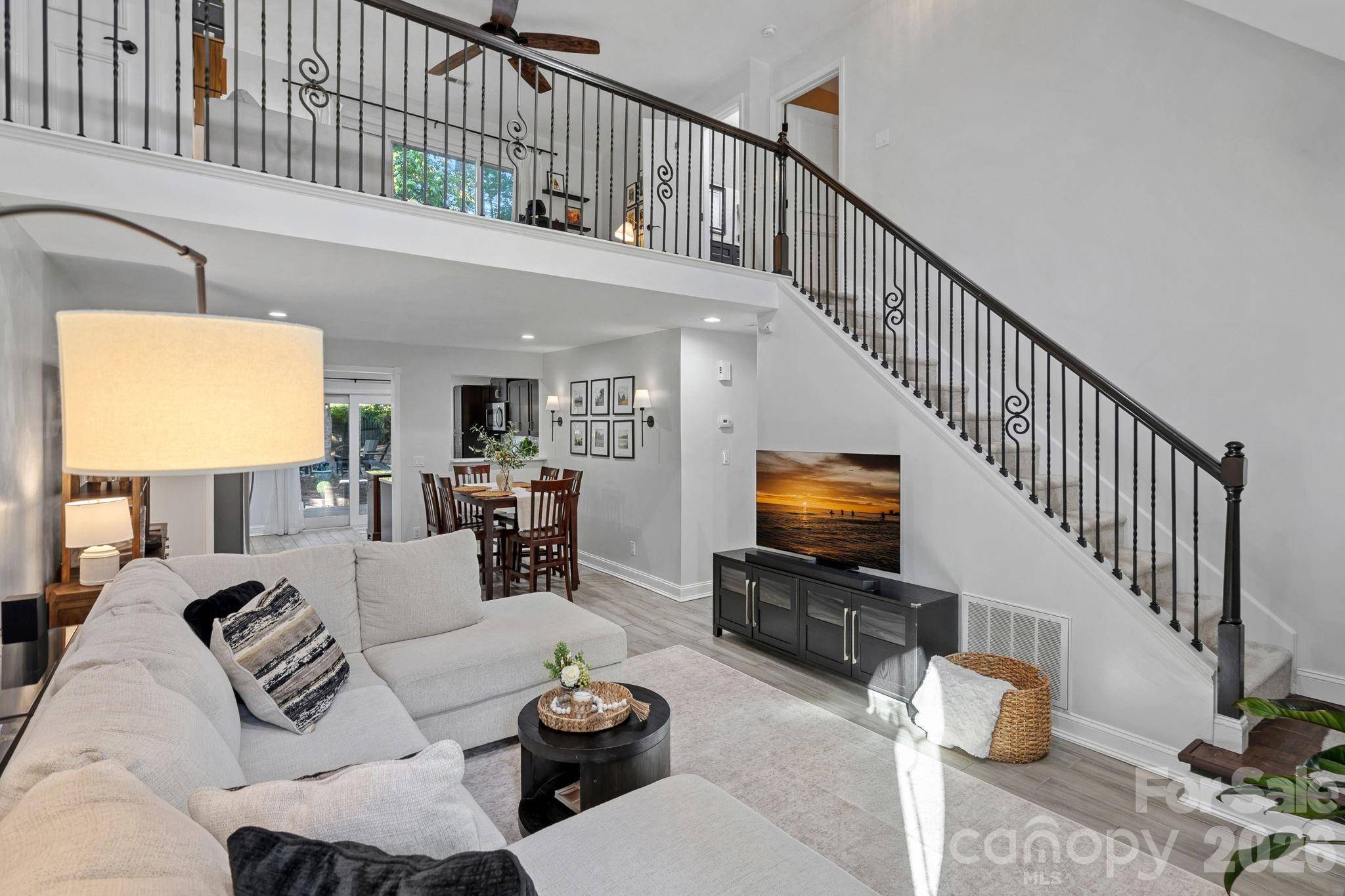 8331 Trail View DR, Charlotte, NC 28226