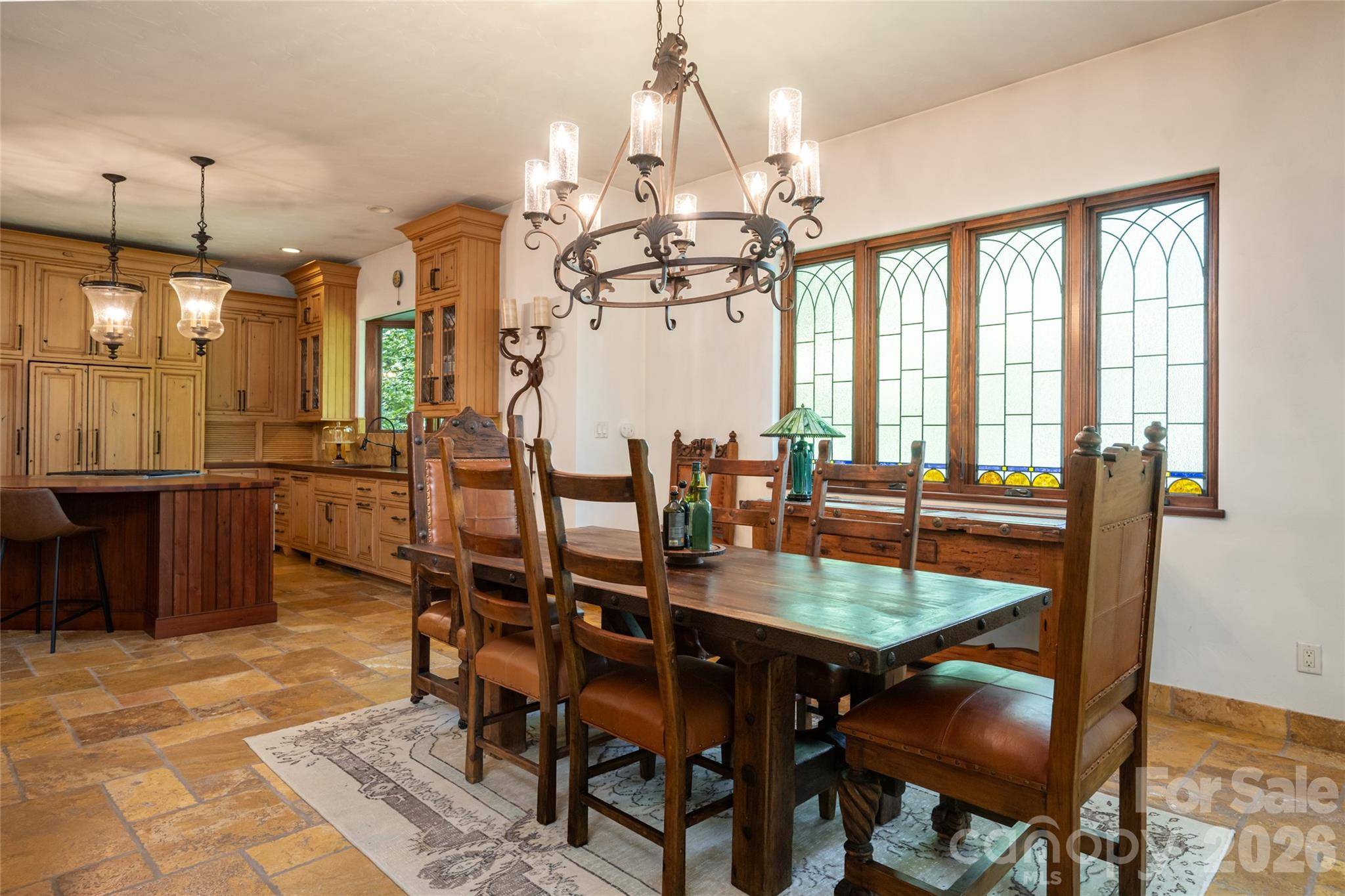 18 Woodlink RD, Asheville, NC 28801