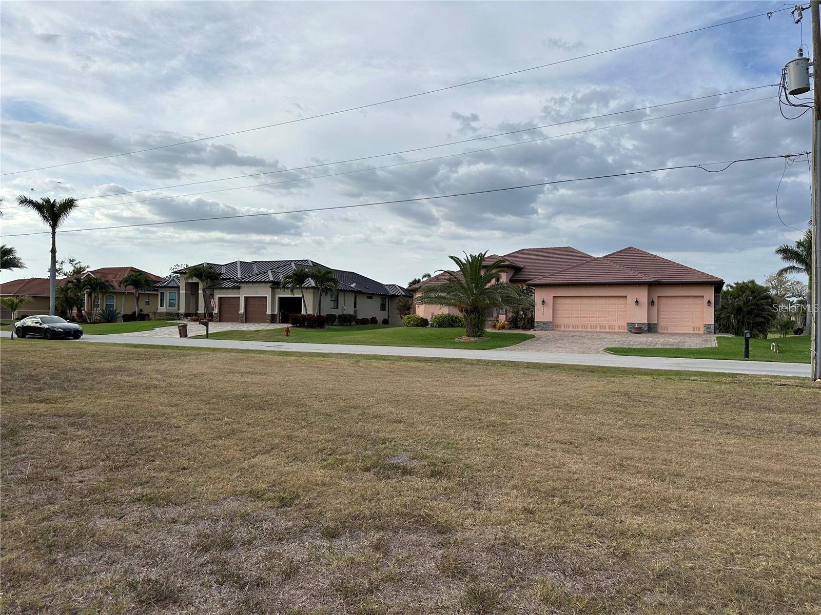 2235 PADRE ISLAND DR, Punta Gorda, FL 33950