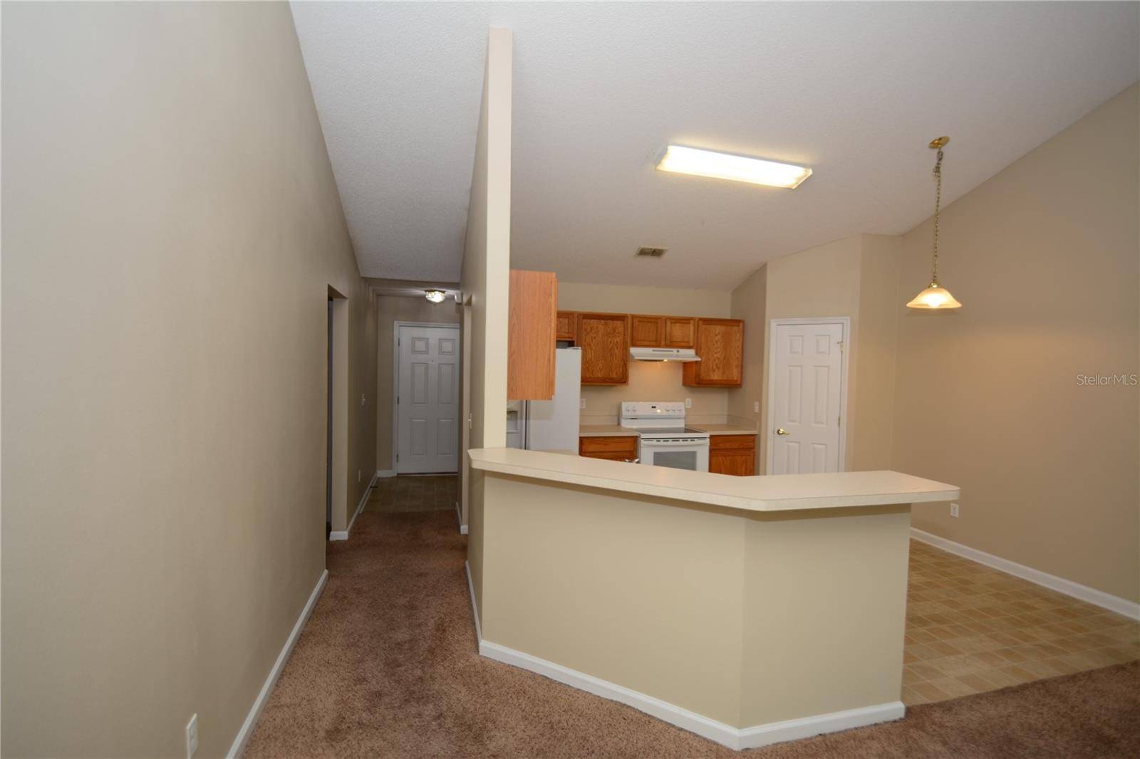 33 ROSEPETAL LN #B, Palm Coast, FL 32164