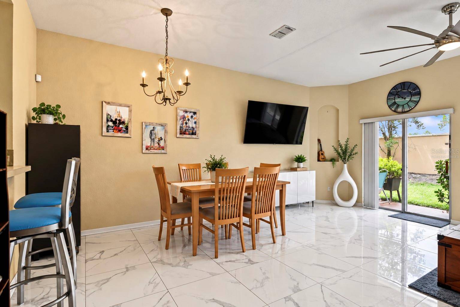 2706 IMPALA LN #2706, Kissimmee, FL 34746