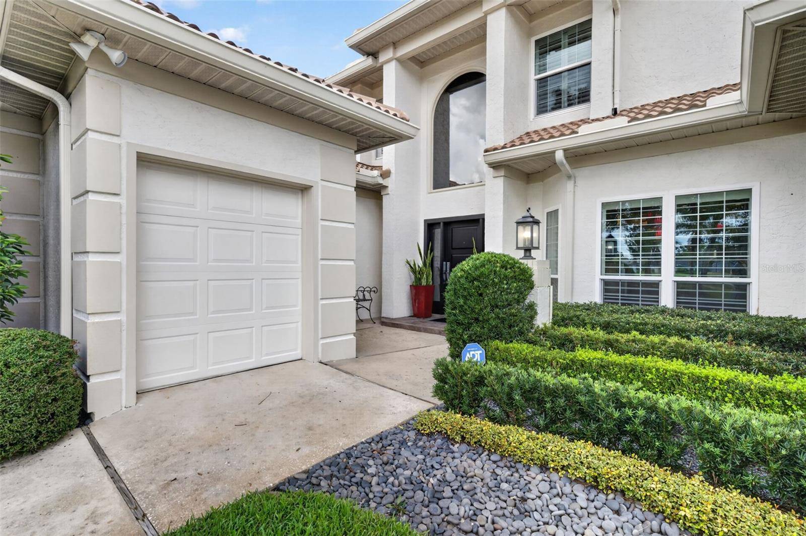 2422 SWEETWATER COUNTRY CLUB DR, Apopka, FL 32712