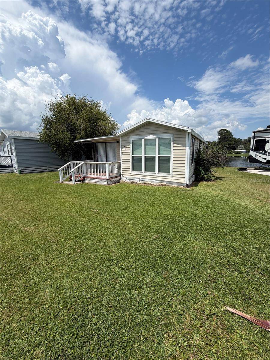 41 EAGLE PT N, Osteen, FL 32764
