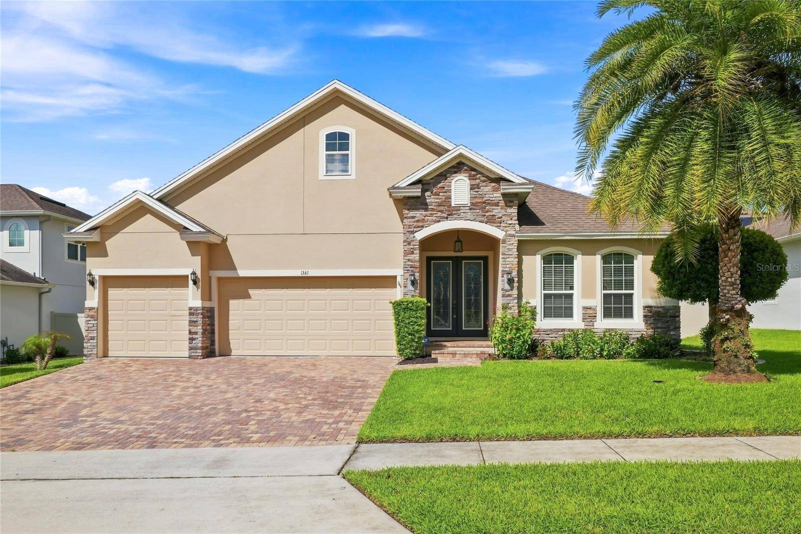 1361 CAVENDER CREEK RD, Minneola, FL 34715