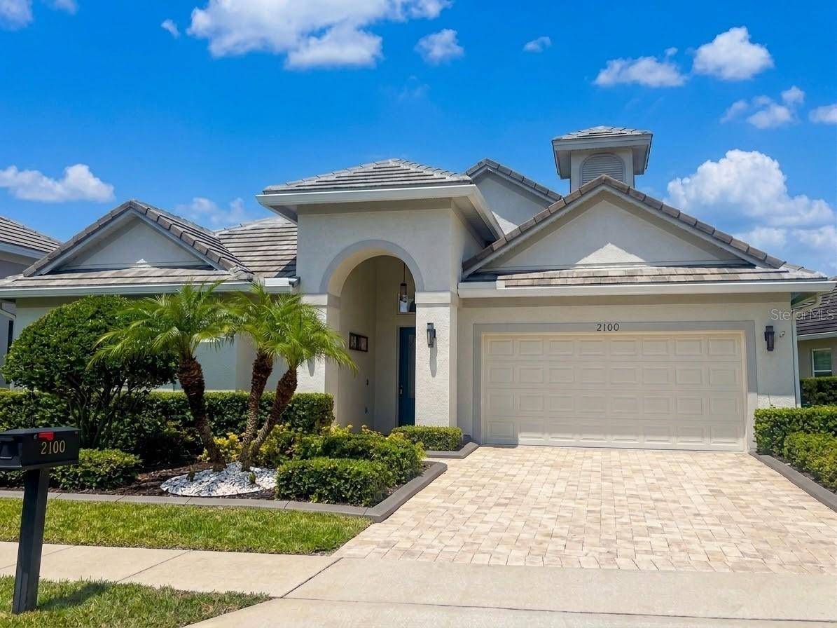 2100 SHERBROOK AVE, Davenport, FL 33837