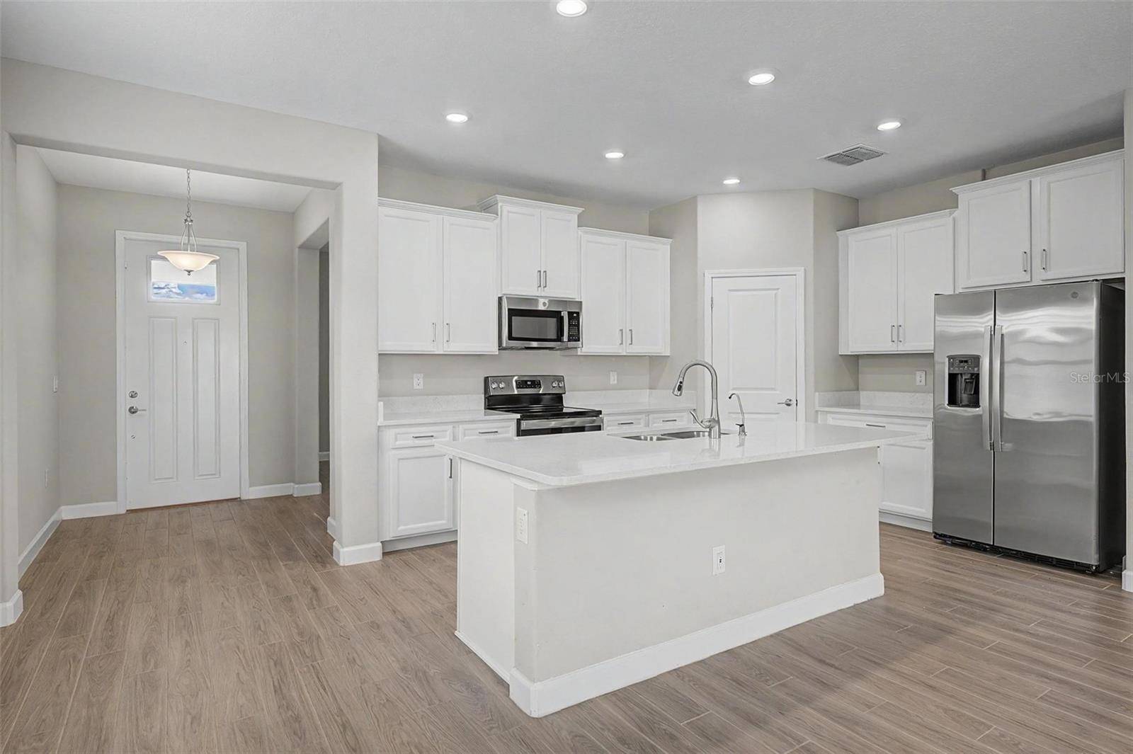 31603 MAGNA GULF LOOP, San Antonio, FL 33576