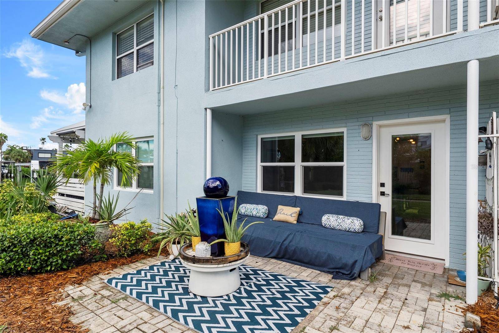 300 VENETIAN DR #1, Clearwater, FL 33755