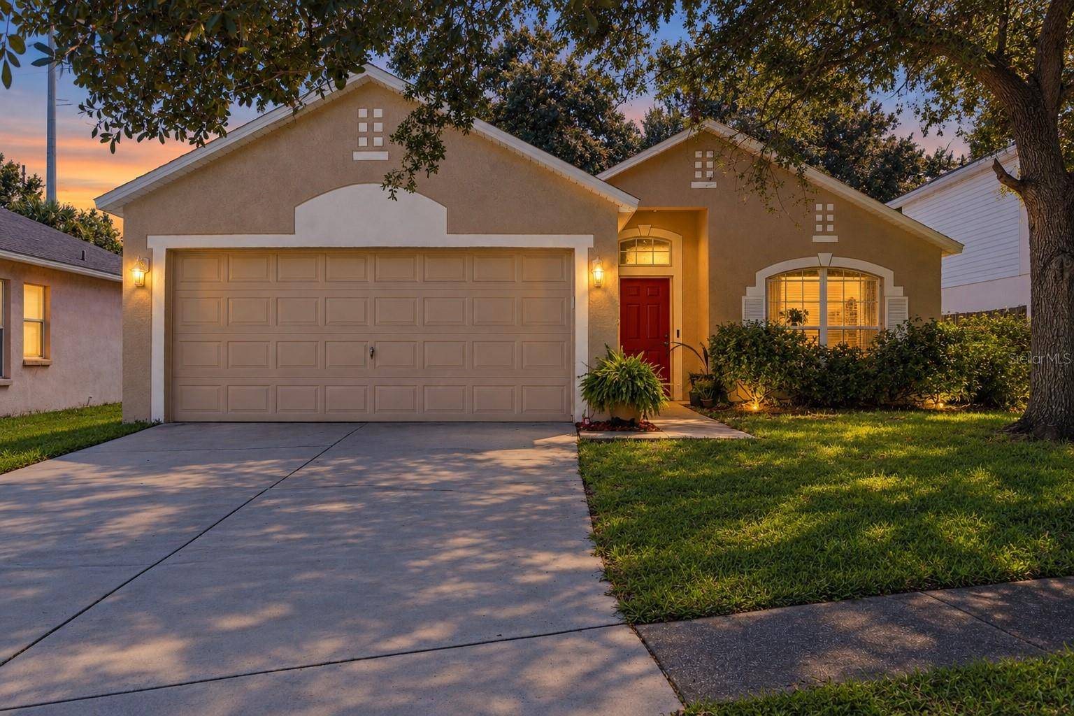 13004 WATERBOURNE DR, Gibsonton, FL 33534