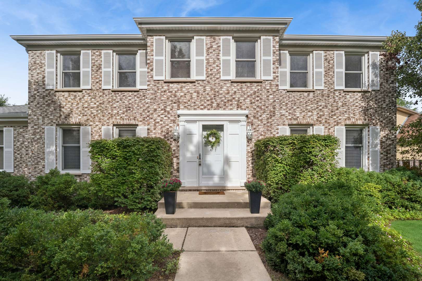 4008 N Walnut AVE, Arlington Heights, IL 60004