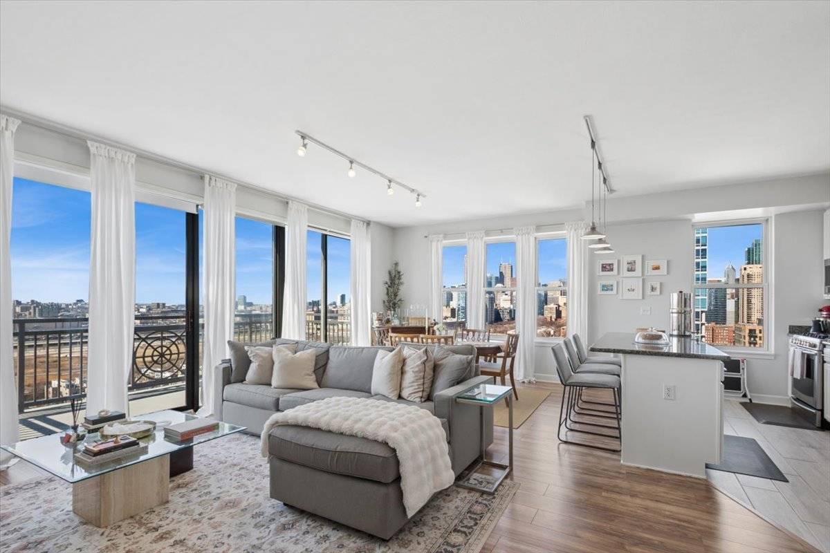 5 E 14TH PL #1705, Chicago, IL 60605