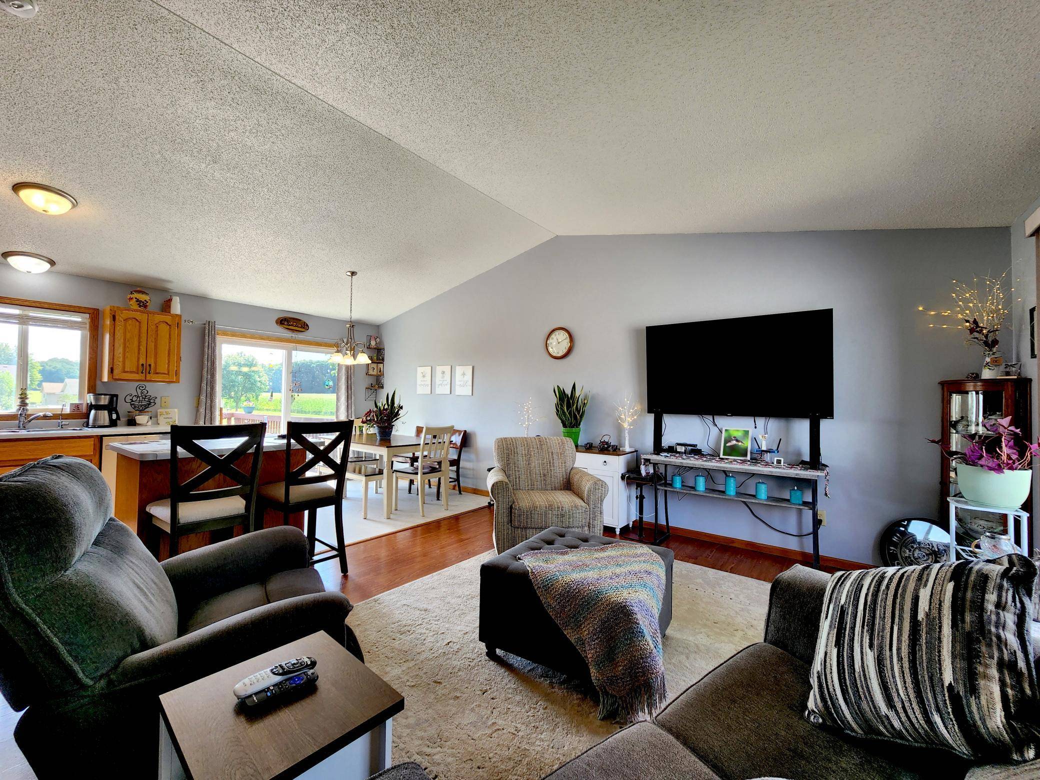 535 Morningside AVE, Paynesville, MN 56362