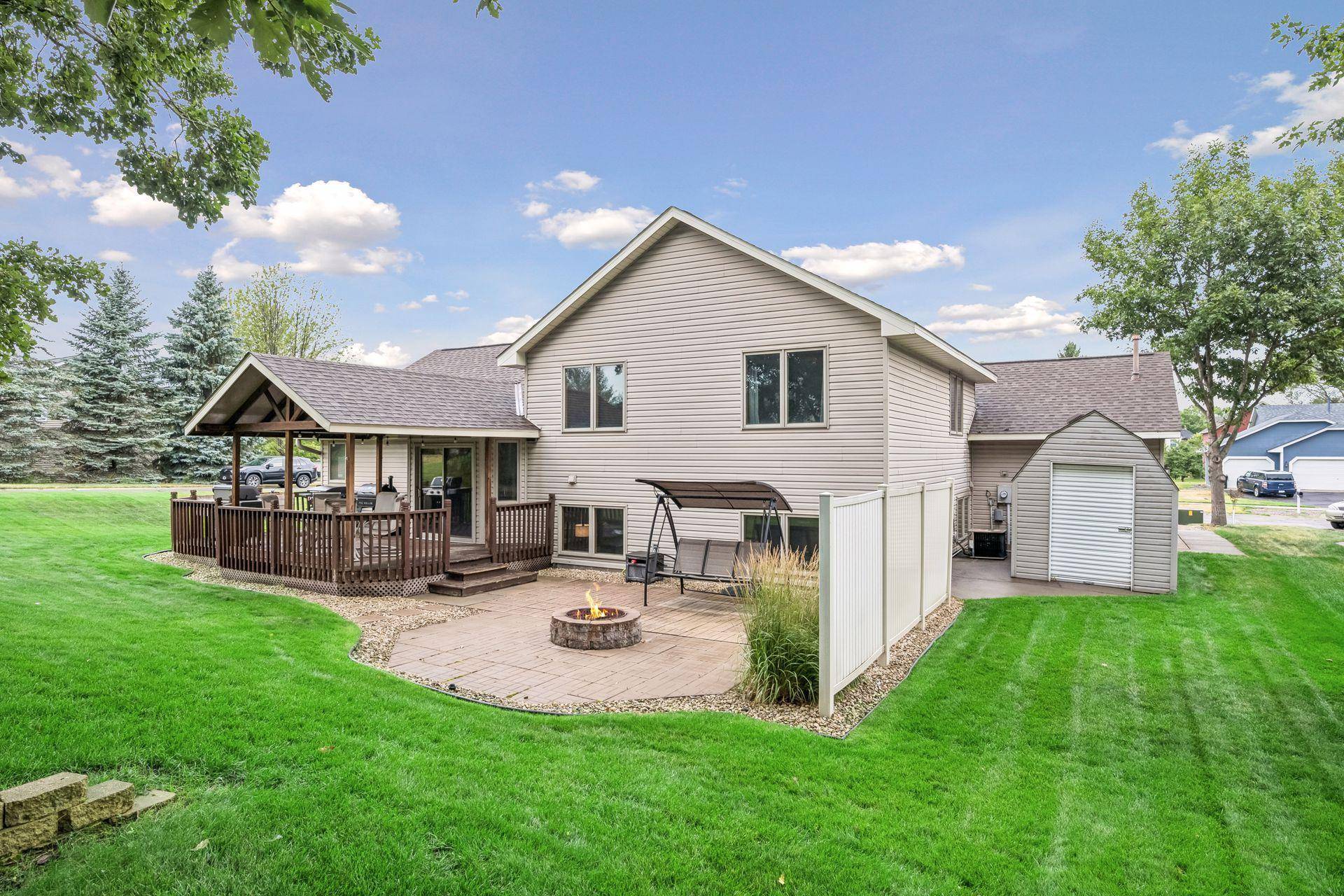 6090 145th LN NW, Ramsey, MN 55303
