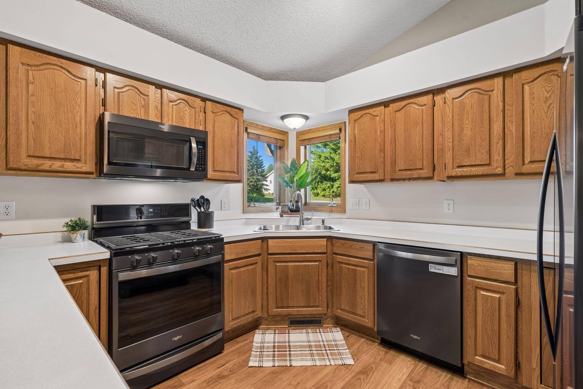 6090 145th LN NW, Ramsey, MN 55303