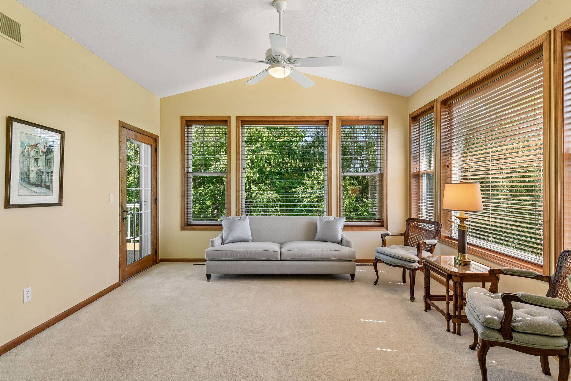 7762 Vasserman PL, Chanhassen, MN 55317