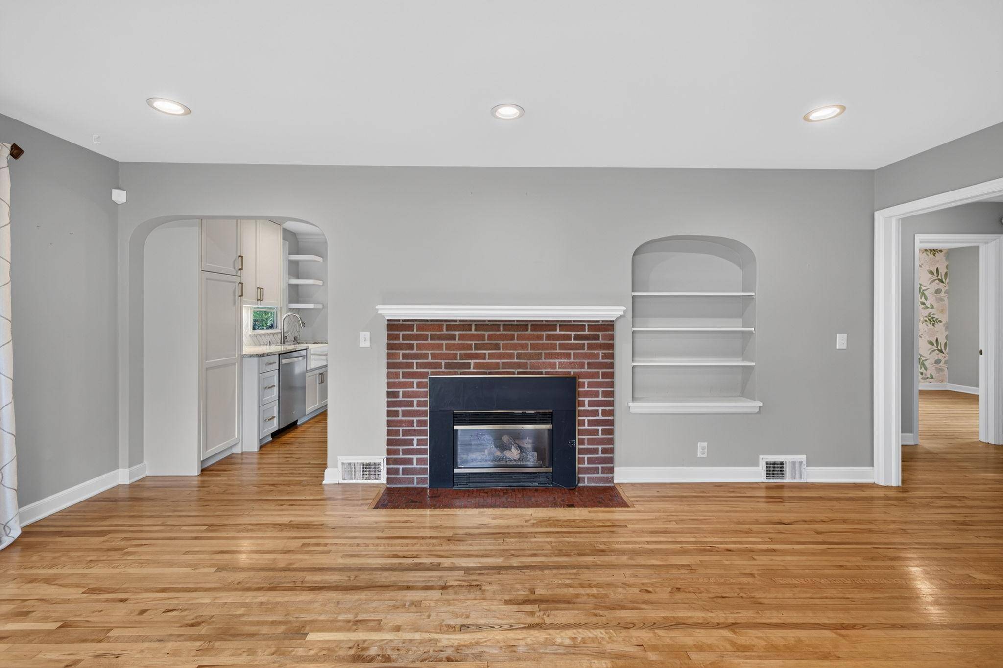 2854 Alabama AVE S, Saint Louis Park, MN 55416