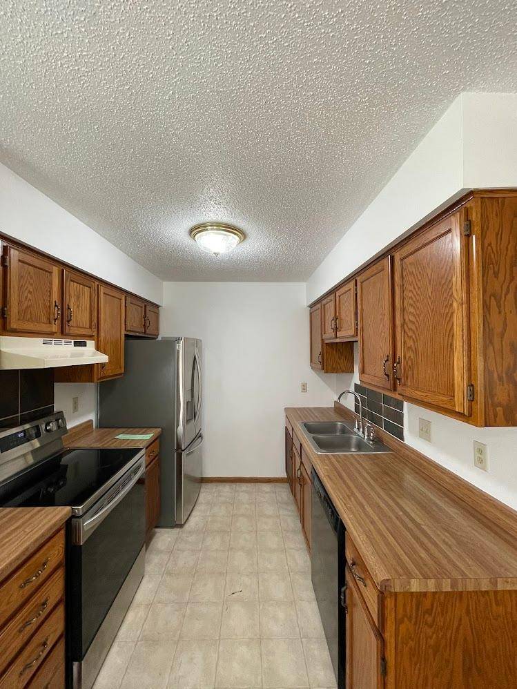 11931 Wintergreen St. NW #1, Coon Rapids, MN 55448
