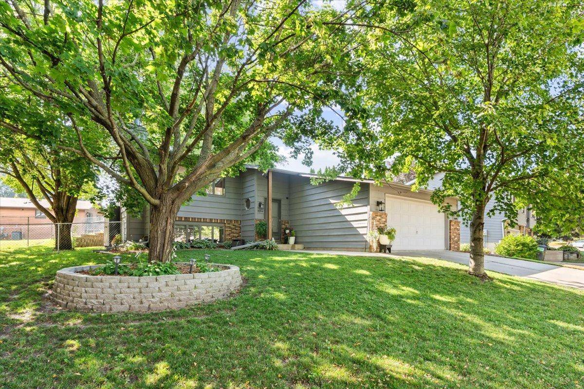 4204 1st ST NW, Rochester, MN 55901