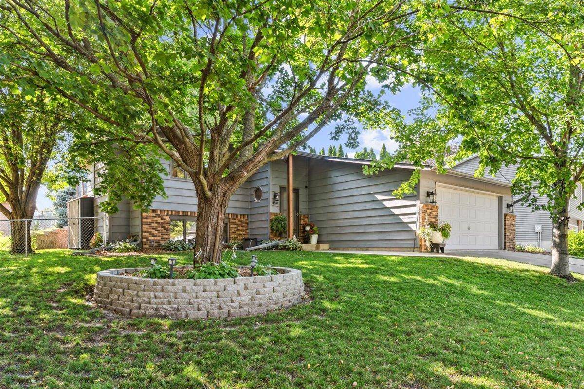 4204 1st ST NW, Rochester, MN 55901