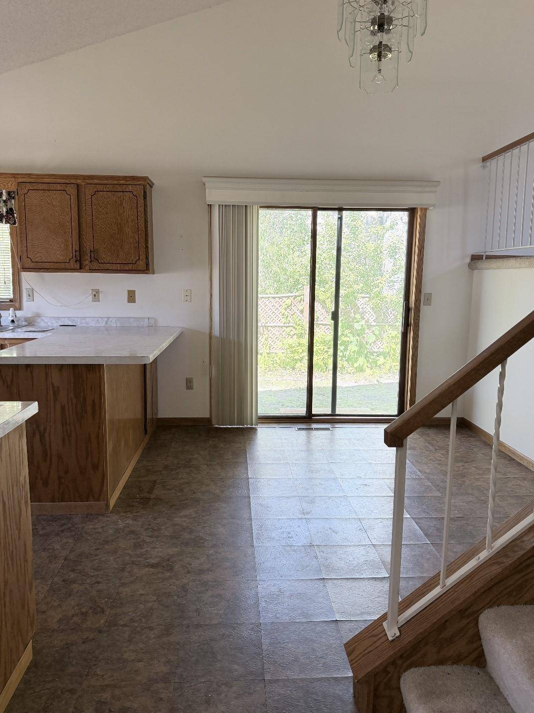 1515 Bender RD, Chaska, MN 55318