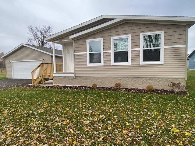 105 NW 4th AVE, Staples, MN 56479