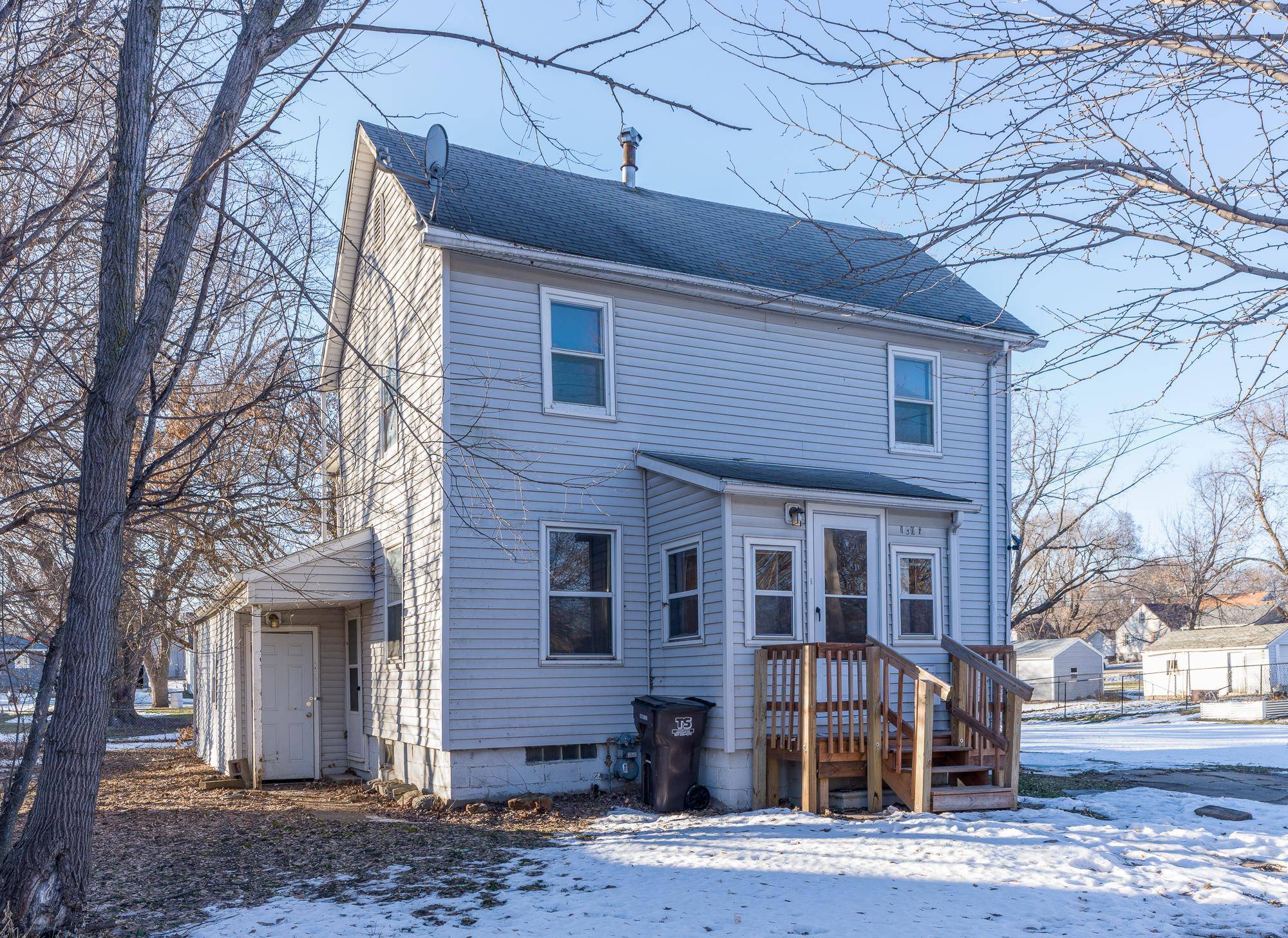 1206 James AVE, Albert Lea, MN 56007